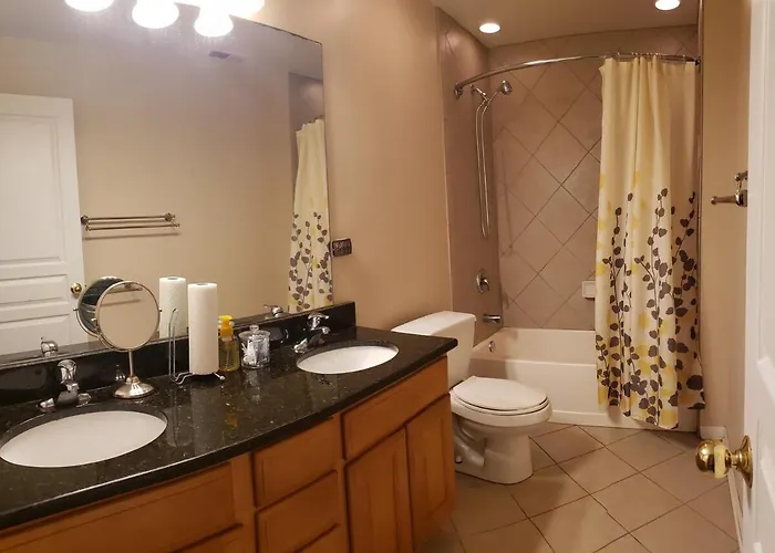 The Valley View 2 Bedroom With Kit And Private Entry * Bolingbrook